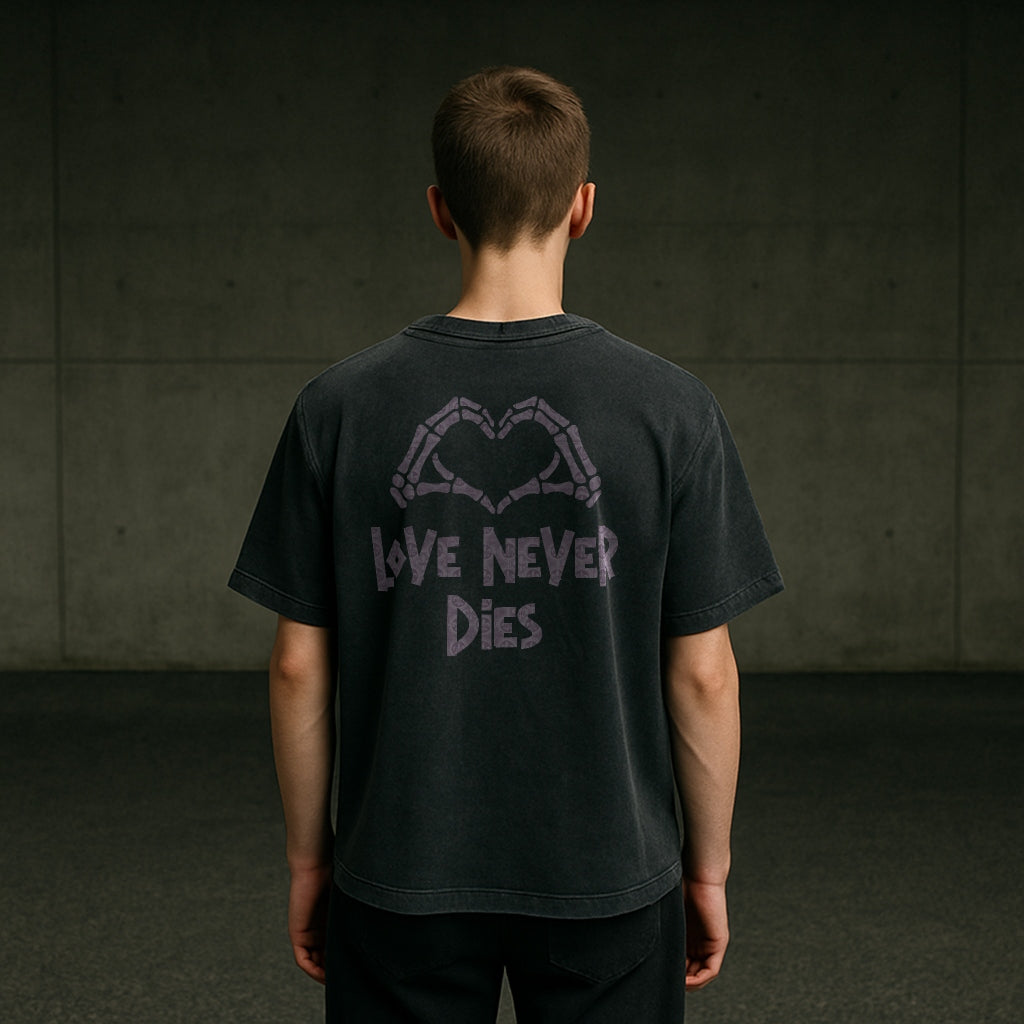 Love never dies - Heavyweight t-shirt